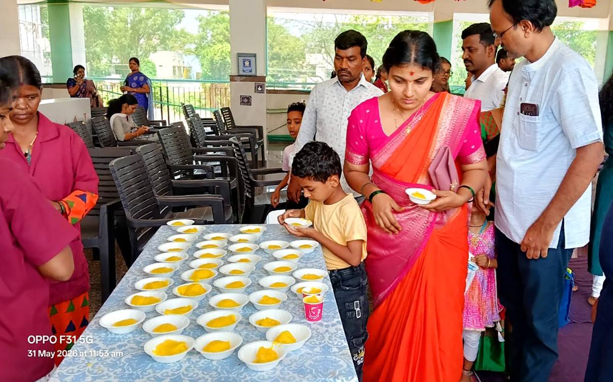 Aksharabhyasa and Vidyarambha program in RVK -Ballari (13)