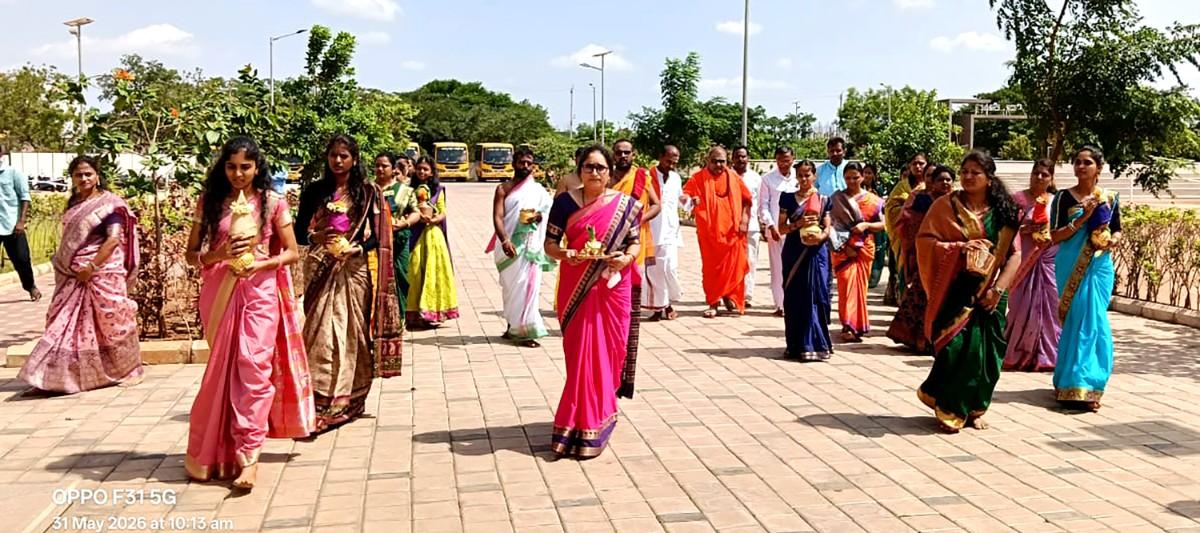 Aksharabhyasa and Vidyarambha program in RVK -Ballari (22)